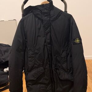 Stone Island Mens Heavy down winter Black Jacket